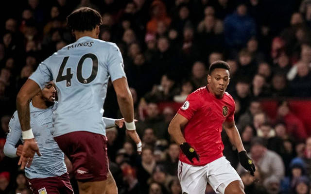  阿斯顿维拉逆袭夺冠，时隔四十年重返巅峰  